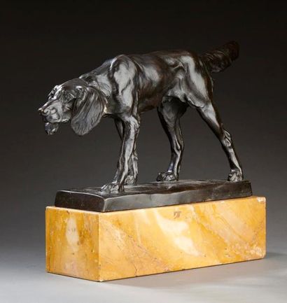 Joseph KÖRSCHGEN (1876-1937) Chien de chasse à l'arrêt
Bronze à patine brune, signé...