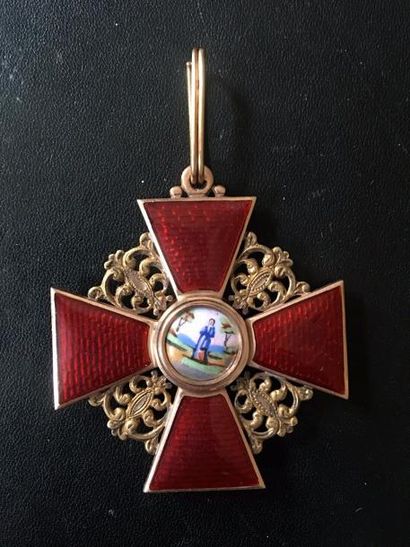 null Ordre de Sainte-Anne, croix de 2e classe en or et émail, poinçons de titre 56...