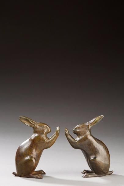 Edouard Marcel SANDOZ (1881-1971) Lièvres
Serre-livres en bronze à patine brune,...