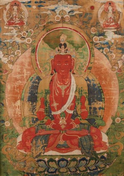 TIBET, fin duXVIIIe siècle Tangka, détrempe sur toile, Amitayus rouge assis en padmasana...