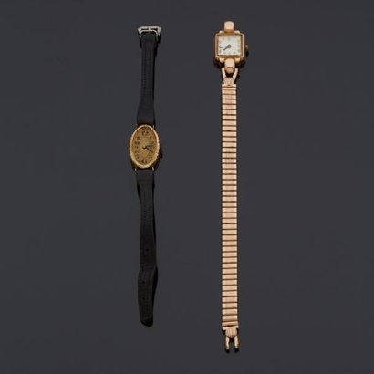 null Deux montres de dame en or jaune 18 k (750 millièmes) : l'une à cadran ovale,...