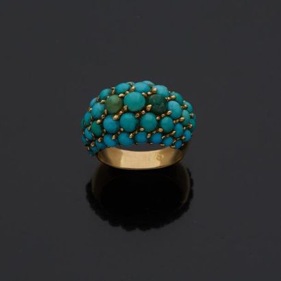 null Bague jonc en or jaune 18 k (750 millièmes) ornée de cabochons de turquoise...