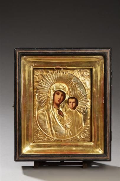 null Icône de mariage russe représentant la Vierge de Kazan. Riza en métal argenté.
XIXe...