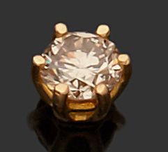 null PENDENTIF en or jaune 18k (750 millièmes) serti d'un diamant de taille moderne...
