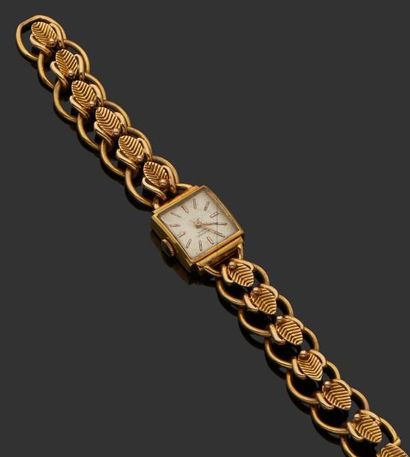 null MONTRE BRACELET DE DAME en or jaune 18k (750 millièmes) de forme carré, cadran...