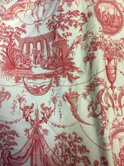 null Une nappe ronde en toile de Jouy imprimée en rouge, d'après un document de la...