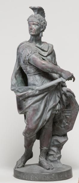 null Ecole FRANCAISE fin du XIXe siècle

Jules Cesar debout, sculpture en bronze...