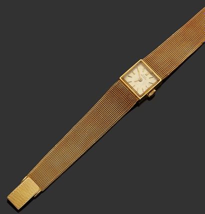 null GIRARD PERREGAUX

Montre bracelet de dame en or jaune 18 k (750 millièmes) à...