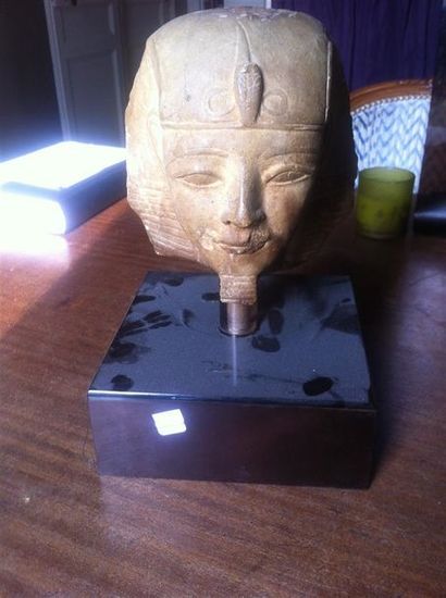 null Tête en pierre sculptée "Pharaon" (copie)