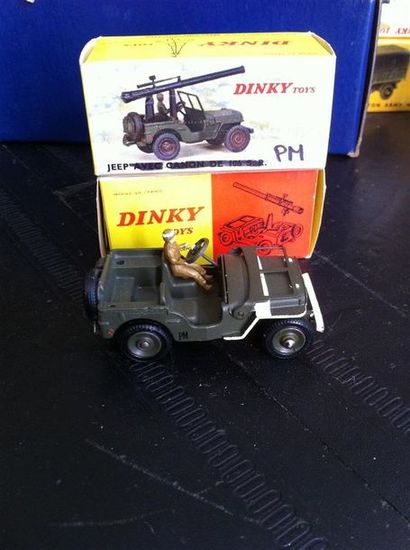 null DINKY TOYS 

- 2 Jeep (PM) 

- 2 Jeep porte-fusée