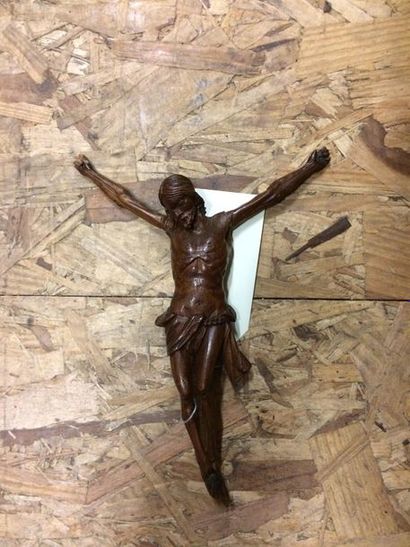 null Christ en bois sculpté travail d'art populaire XIXe siècle

Hauteur : 23 cm...