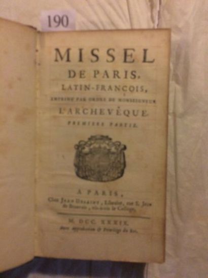 null [RELIURE en MAROQUIN ROUGE ORNÉ]. Missel de Paris, latin-françois […]. À Paris,...