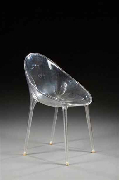 null Philippe STARK (né en 1949)
Edition KARTELL
« Mr Impossible »
Chaise en coque...