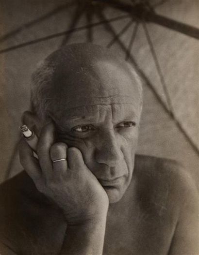 null Willy MAYWALD (1907 - 1985)
Picasso sur la place de Golfe Juan - Valloris, Circa...