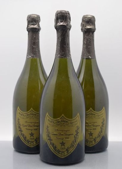 null 6 bottles CHAMPAGNE "Dom Pérignon", Moët & Chamdon 1992 Sold in collaboration...