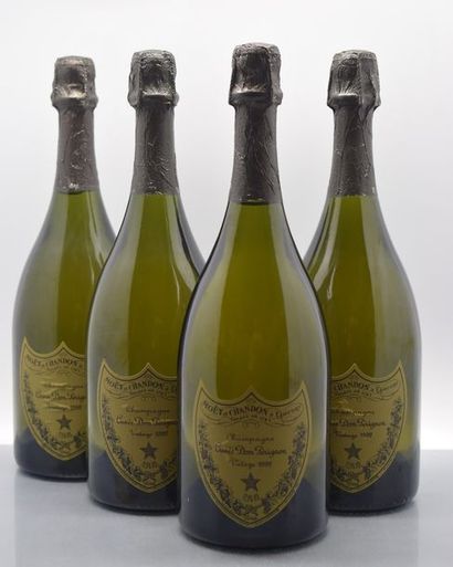 null 4 bouteilles CHAMPAGNE "Dom Pérignon", Moët & Chamdon 1992 Vendu en collaboration...