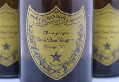 null 3 bouteilles CHAMPAGNE "Dom Pérignon", Moët & Chamdon 1970 (TLB, couleur à pein...