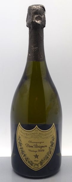 null 1 bouteille CHAMPAGNE "Dom Pérignon", Moët & Chamdon 2006 
