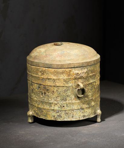  ﻿Vase pour chauffer le vin jiuzun 
Vietnam / Chine, période Hán-Việt, 1°-3° siècle...