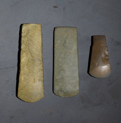  Set of three stone axes 
Vietnam, 4000-2000 BCE 
Stone, L. 17,3 / 15,5 / 9,5 cm