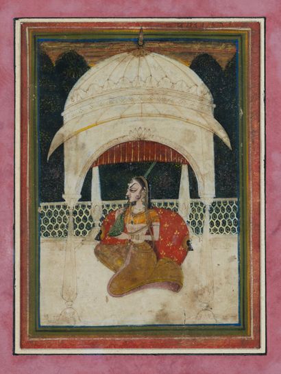 ﻿Femme dans un pavillon 
Inde, Rajasthan...