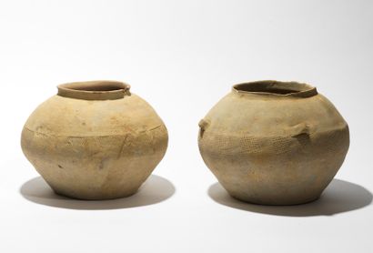 ﻿Deux pots 
Vietnam, culture de Đông Sơn,...