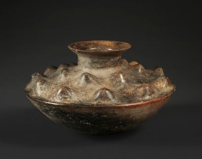 Vase decorated with picots 
Brown terracotta...