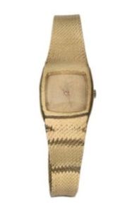 Ladies' wristwatch in 18k (750) gold. Cushion...
