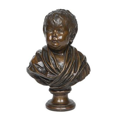 SIGUIENDO MODELOS DE JEAN ANTOINE HOUDON Tête d'enfant . Sculpture en bronze bleuté.... Gazette Drouot