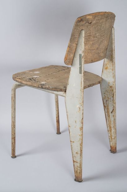 Jean PROUVE (1901-1984) Chaise modèle métropole 305 dite 