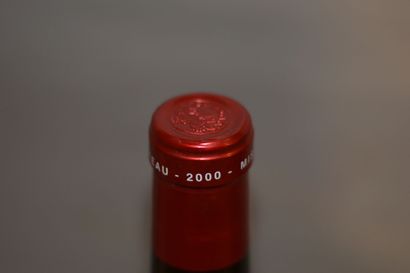 Double magnum Pétrus Pommerol 2000 1 double-mg Pétrus Pomerol 2000 (ETLS)