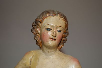 null Saint-Michel
Statuette en bois polychrome, yeux en verre
Catalogne française...