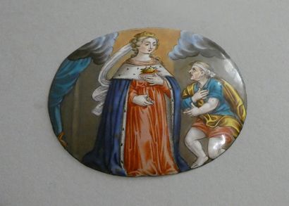 null Médaillon ovale en cuivre émaillé représentant une Reine (Ste Elisabeth de Hongrie...