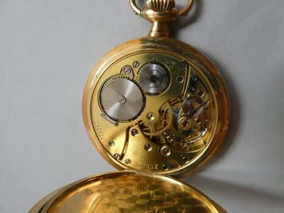 null ZENITH.
Pocket watch in 750-thousandths gold 
Gross weight: 80.7 g (missing...
