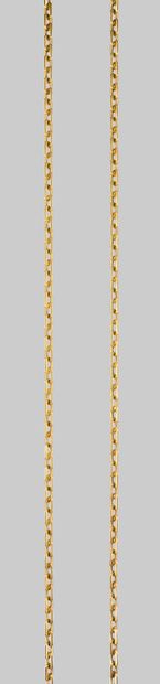null Large long necklace in 750 thousandths gold, rectangular mesh with lobster clasp
Weight...