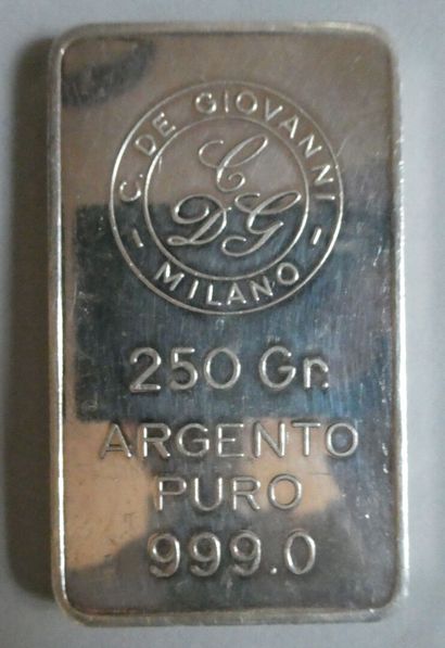 null Lingotin argent 250 g. C de Giovanni. Milano