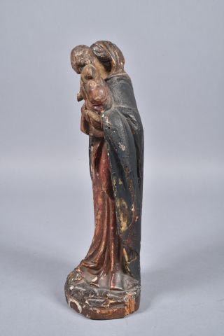 null Statuette en bois sculpté et polychromie représentant la vierge debout avec...