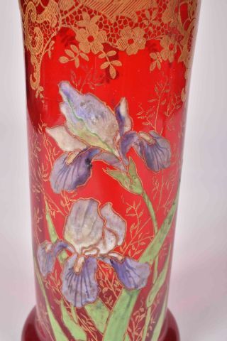 null Attribué à SAINT DENIS - LEGRAS (XXe siècle) Vase de forme tube à base élargie...