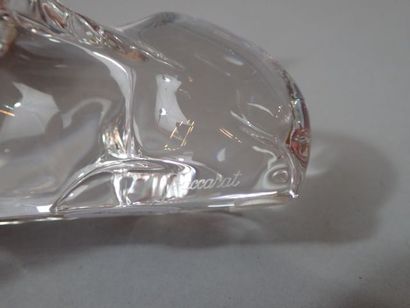 null BACCARAT. Sujet en cristal en forme de licorne. (Dim. : 8 x 11,5 x 4 cm)