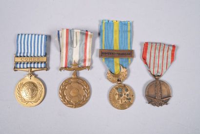 null FRANCE lot de quatre médailles commémoratives : - Corée -   Moyen Orient 1956...
