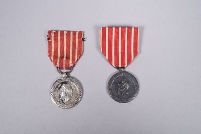 null FRANCE. Lot de deux médailles de la campagne d’Italie 1859. Fabrication de Barre....