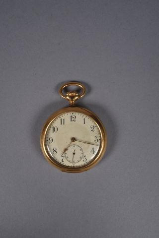 null Montre de gousset en or jaune à cadran émaillé à chiffres arabes et trotteuse...