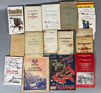 null Lot de livres et revues consacrés à la seconde guerre mondiale et/ou au militaria....