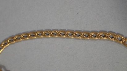 null Petit bracelet gourmette en or jaune (Pds 4,39g)