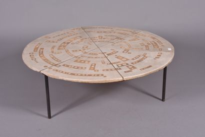null André BORDERIE (1923-1998). Circular-top coffee table composed of six beige...