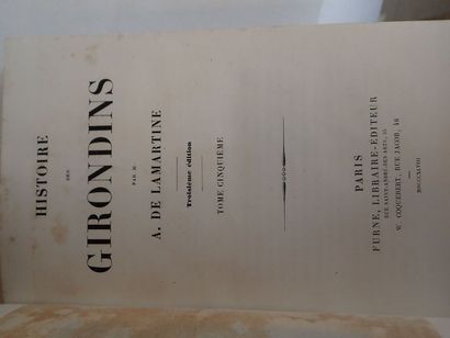null *Lot comprenant :

- Alphonse de LAMARTINE. "Histoire des Girondins", Furne...