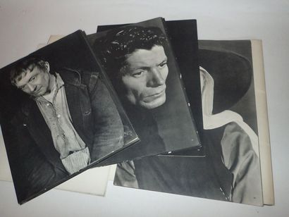null *"Visages d'acteurs", Arts et Métiers Graphiques, 1950. Préface de René Grousset....