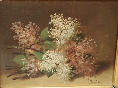 null Ecole française du XXe siècle " Bouquet de lilas" huile sur toile encadrée signée...