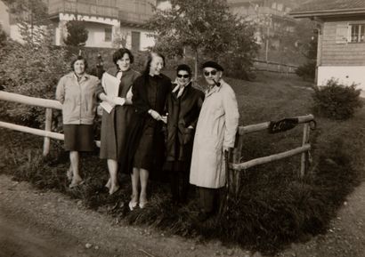 Man Ray Man Ray (1890-1976) - Man Ray et famille, années 1950

Épreuve gélatino-argentique... Gazette Drouot