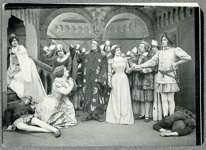 L'OISEAU BLEU, Pathé-Frères. DEUX PHOTOGRAPHIES ORIGINALES, 1908. 13 x 18 cm, so...